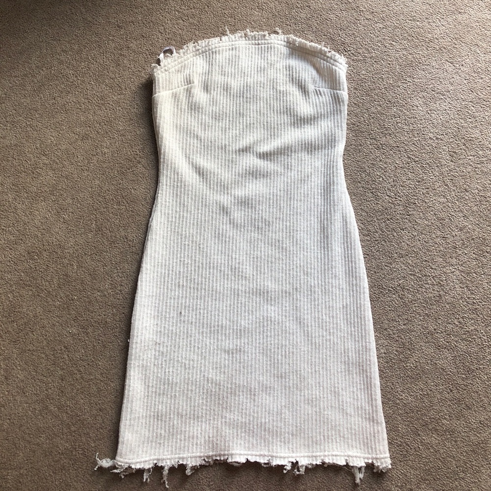 Sabo Skirt Strapless Dress🕊